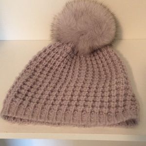 Kyi kyi Fox Pom Pom hat